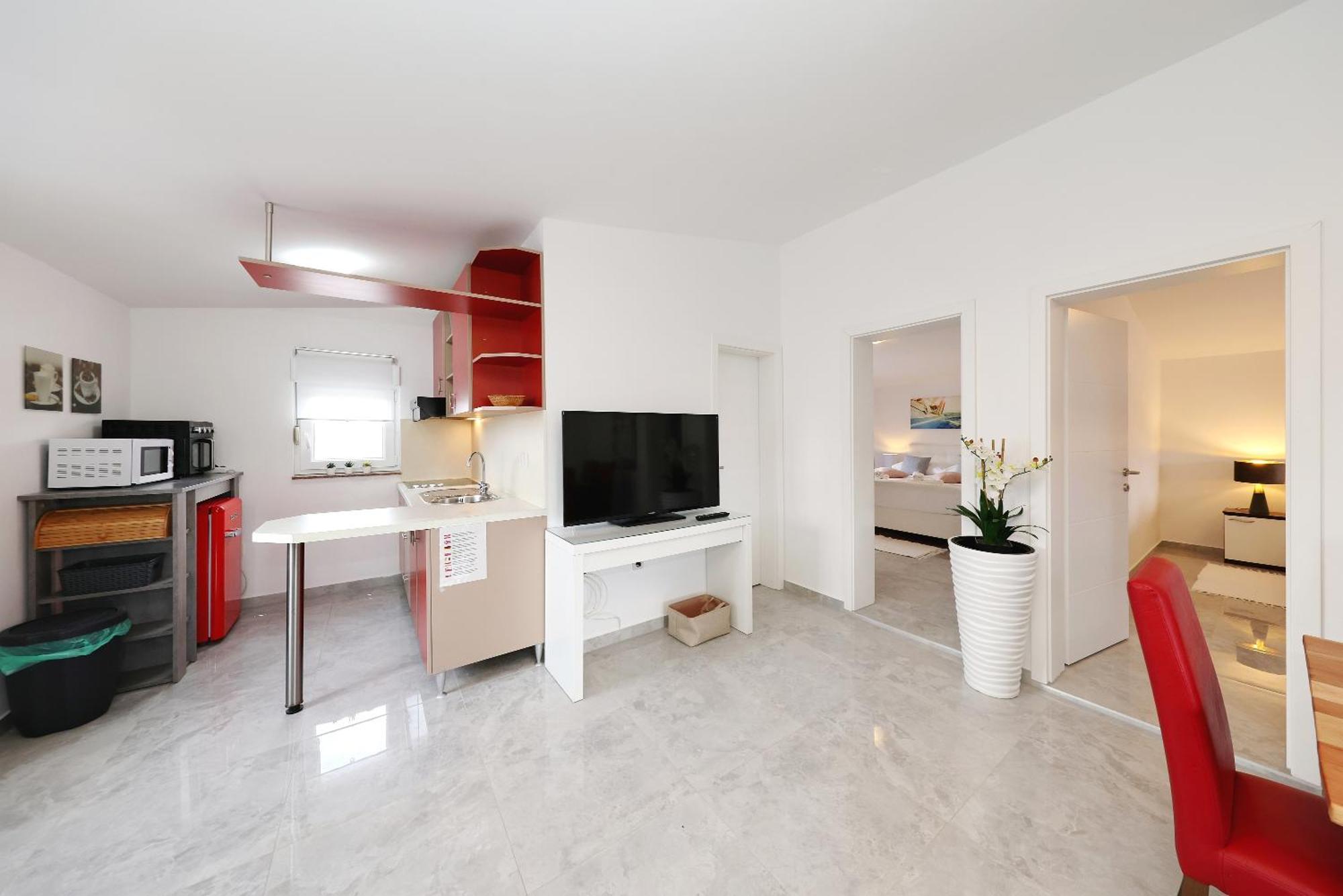 Apartments Rosini, 300M From The Beach With Shared Tavern And Bikes, Nin Dış mekan fotoğraf